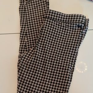Pink by VS houndstooth leggings